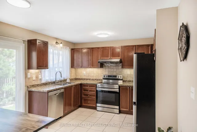 Additional property image - 1353 Clark Blvd
