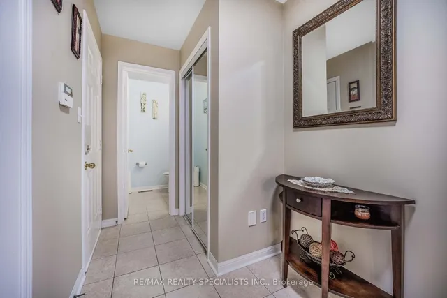 Additional property image - 1353 Clark Blvd