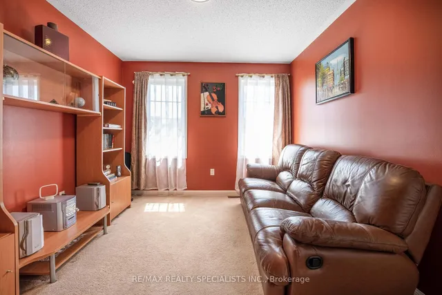Additional property image - 1353 Clark Blvd