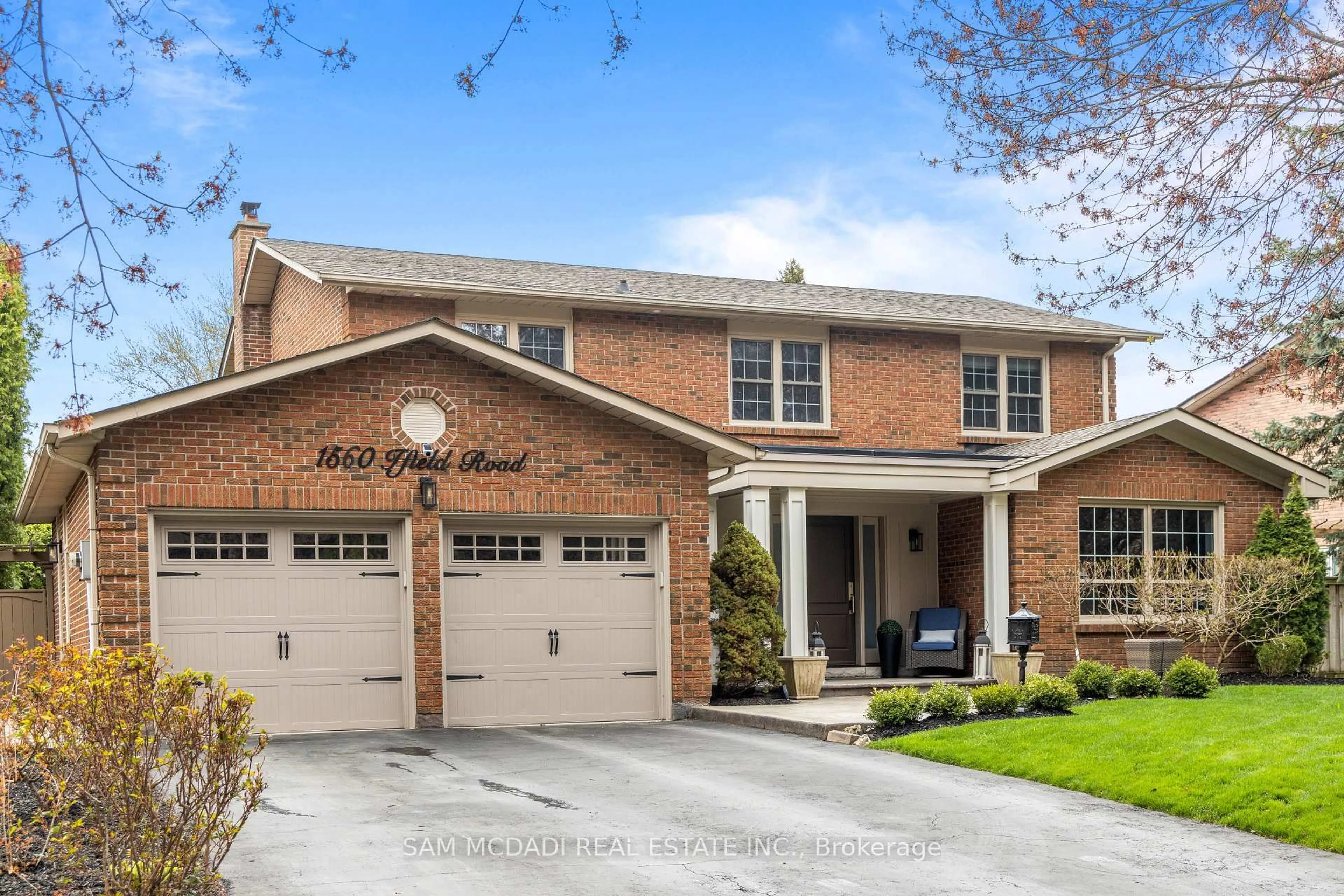 Home with brick exterior material, street for 1560 Ifield Rd, Mississauga Ontario L5H 3W1