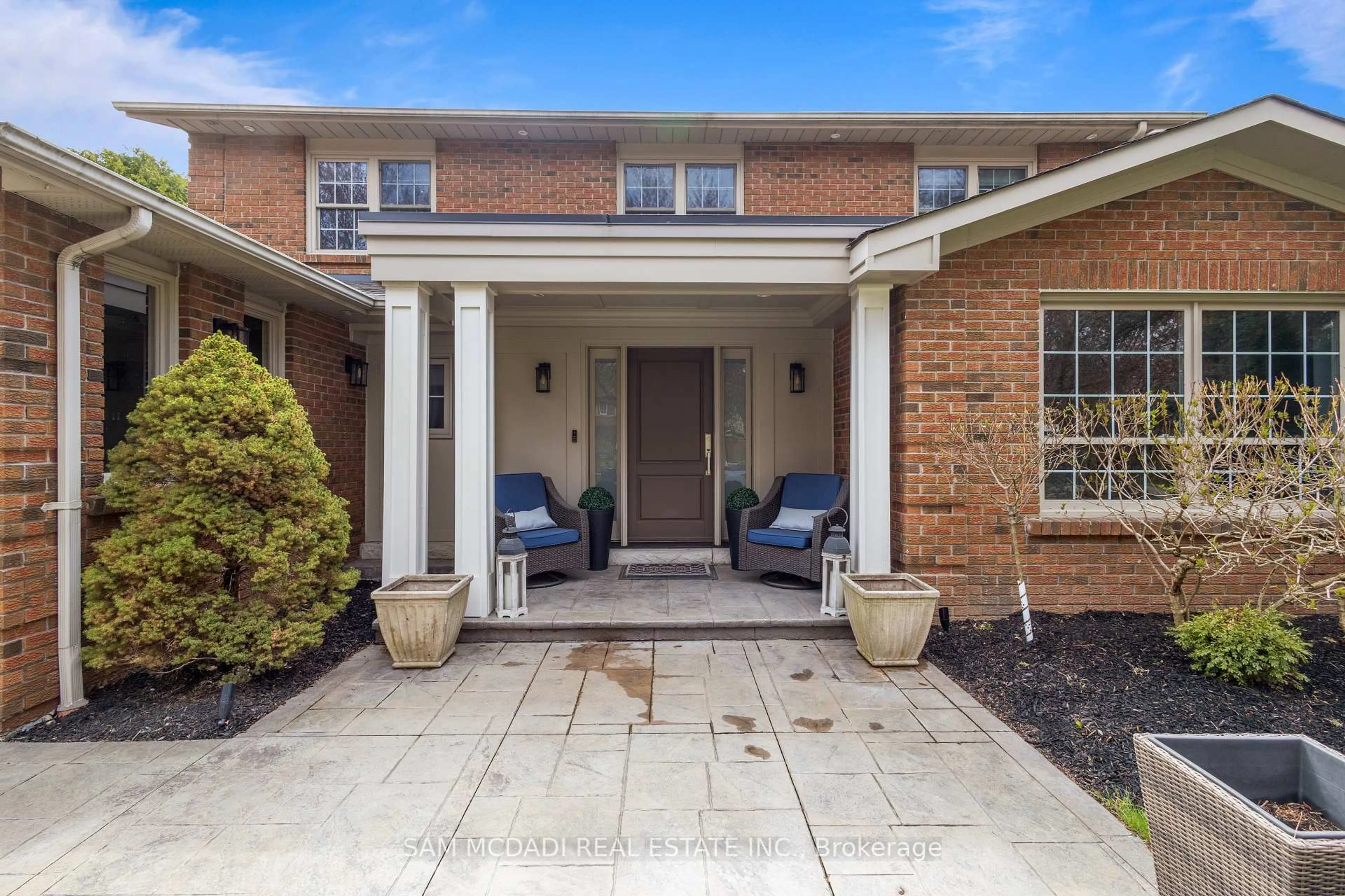 Unknown for 1560 Ifield Rd, Mississauga Ontario L5H 3W1