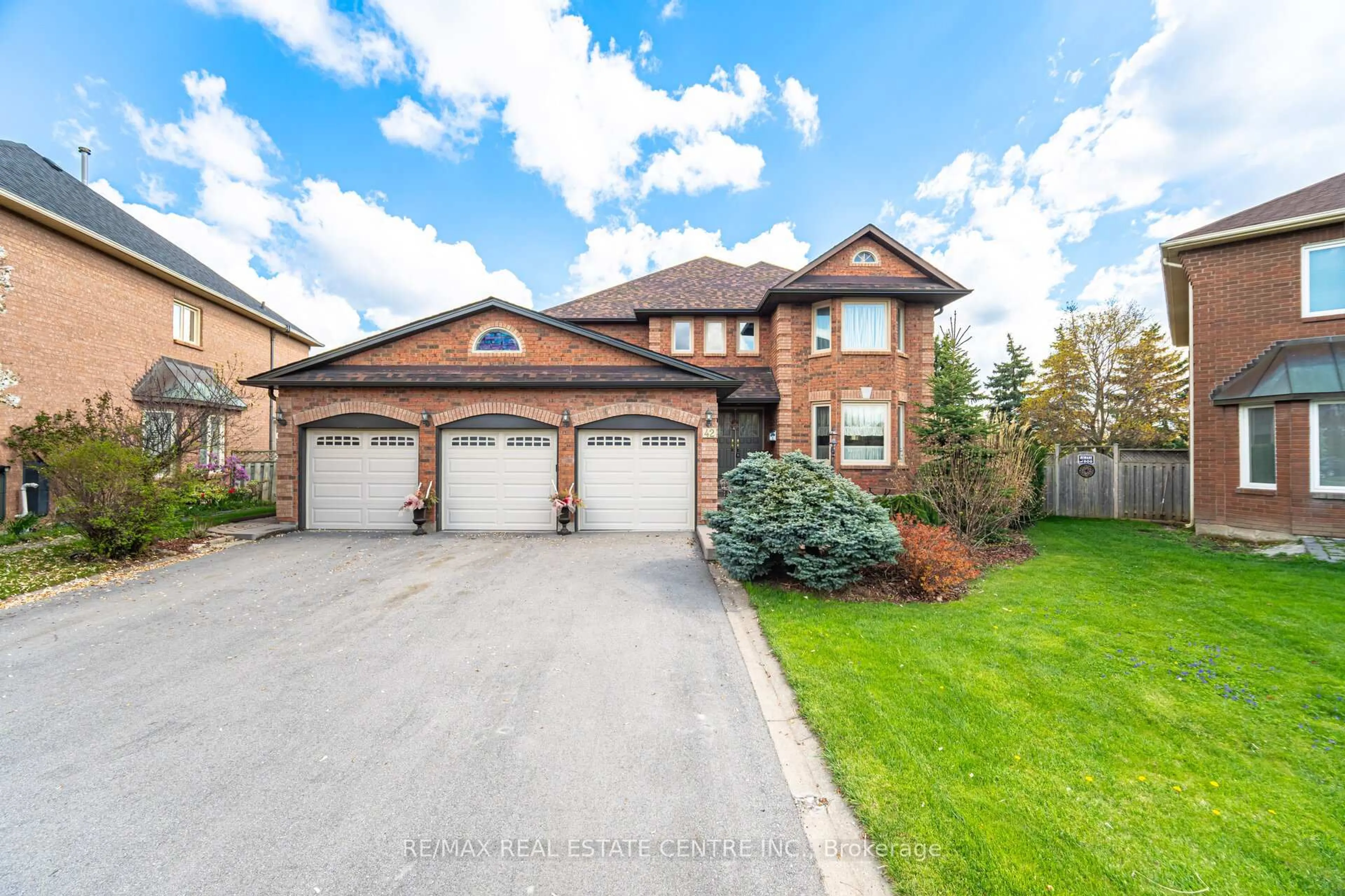 Unknown for 42 Fernbrook Cres, Brampton Ontario L6Z 3P2