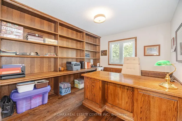 Additional image 35 of 42 Fernbrook Cres