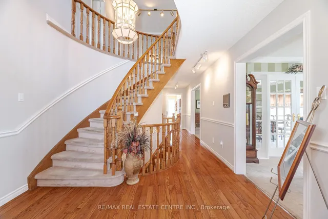 Additional image 31 of 42 Fernbrook Cres