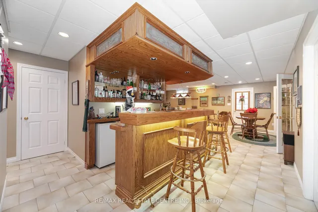 Additional image 16 of 42 Fernbrook Cres