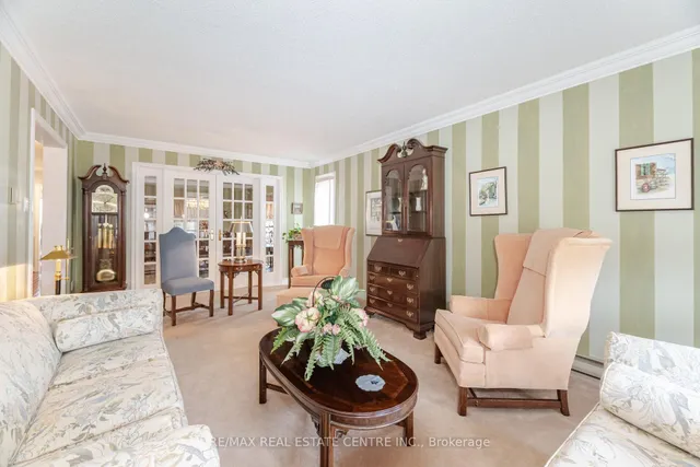 Additional image 46 of 42 Fernbrook Cres