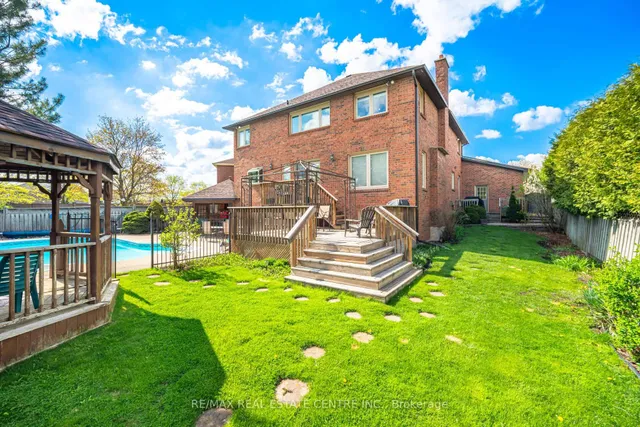 Additional image 9 of 42 Fernbrook Cres