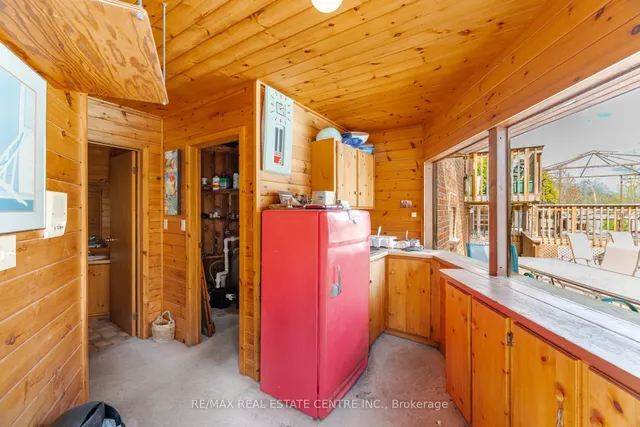 Additional image 4 of 42 Fernbrook Cres