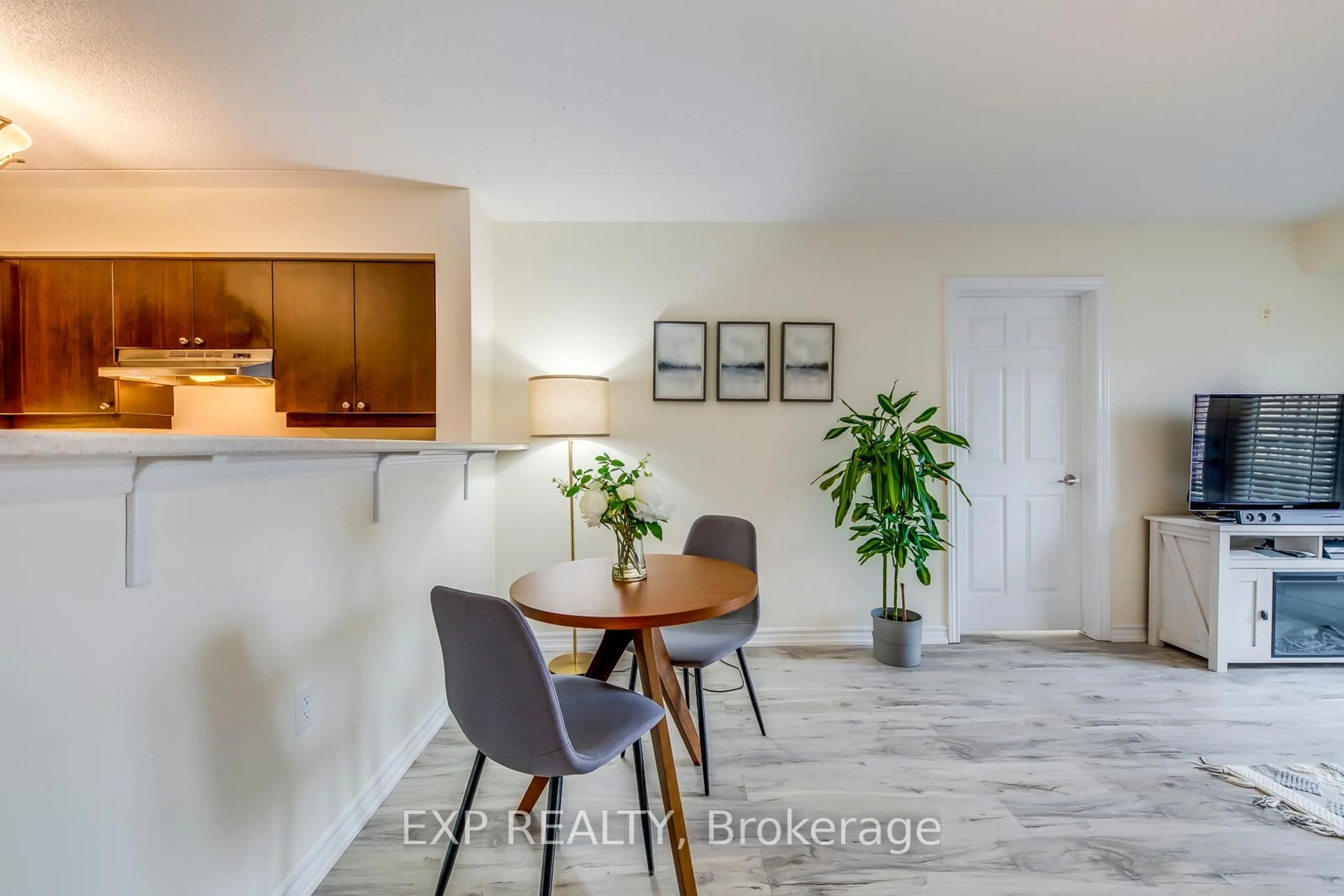 A pic of a room for 1380 Main St #309, Milton Ontario L9T 7S4