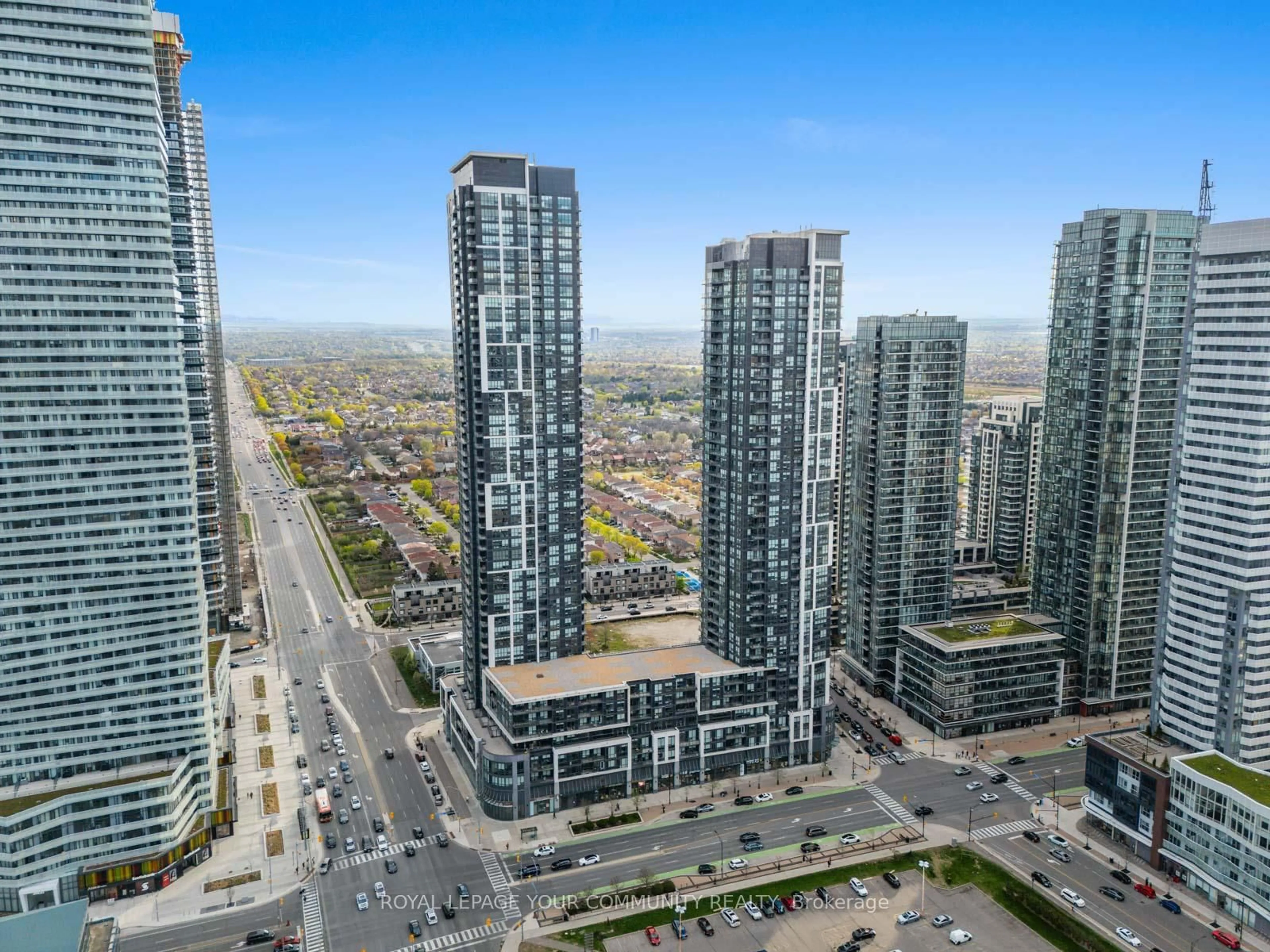 A pic from outside/outdoor area/front of a property/back of a property/a pic from drone, city buildings view from balcony for 510 Curran Pl #3209, Mississauga Ontario L5B 0J8