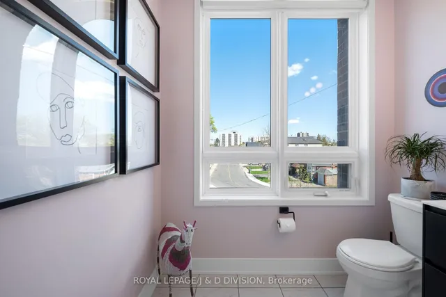 Additional property image - 1110 Briar Hill Ave Unit 301