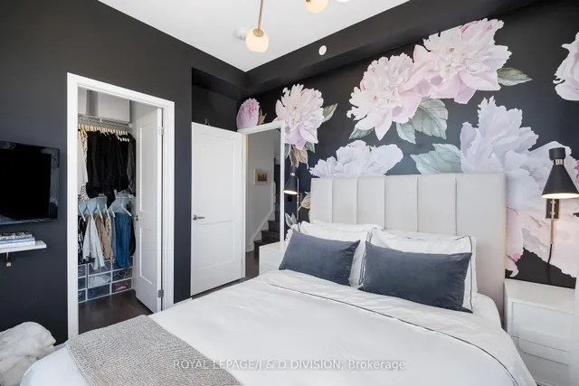 Additional property image - 1110 Briar Hill Ave Unit 301