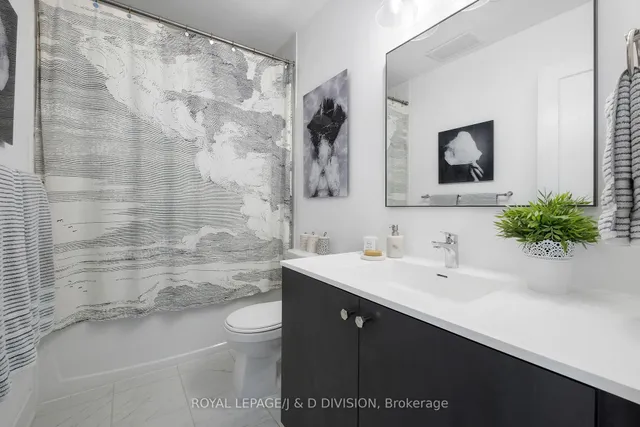 Additional property image - 1110 Briar Hill Ave Unit 301