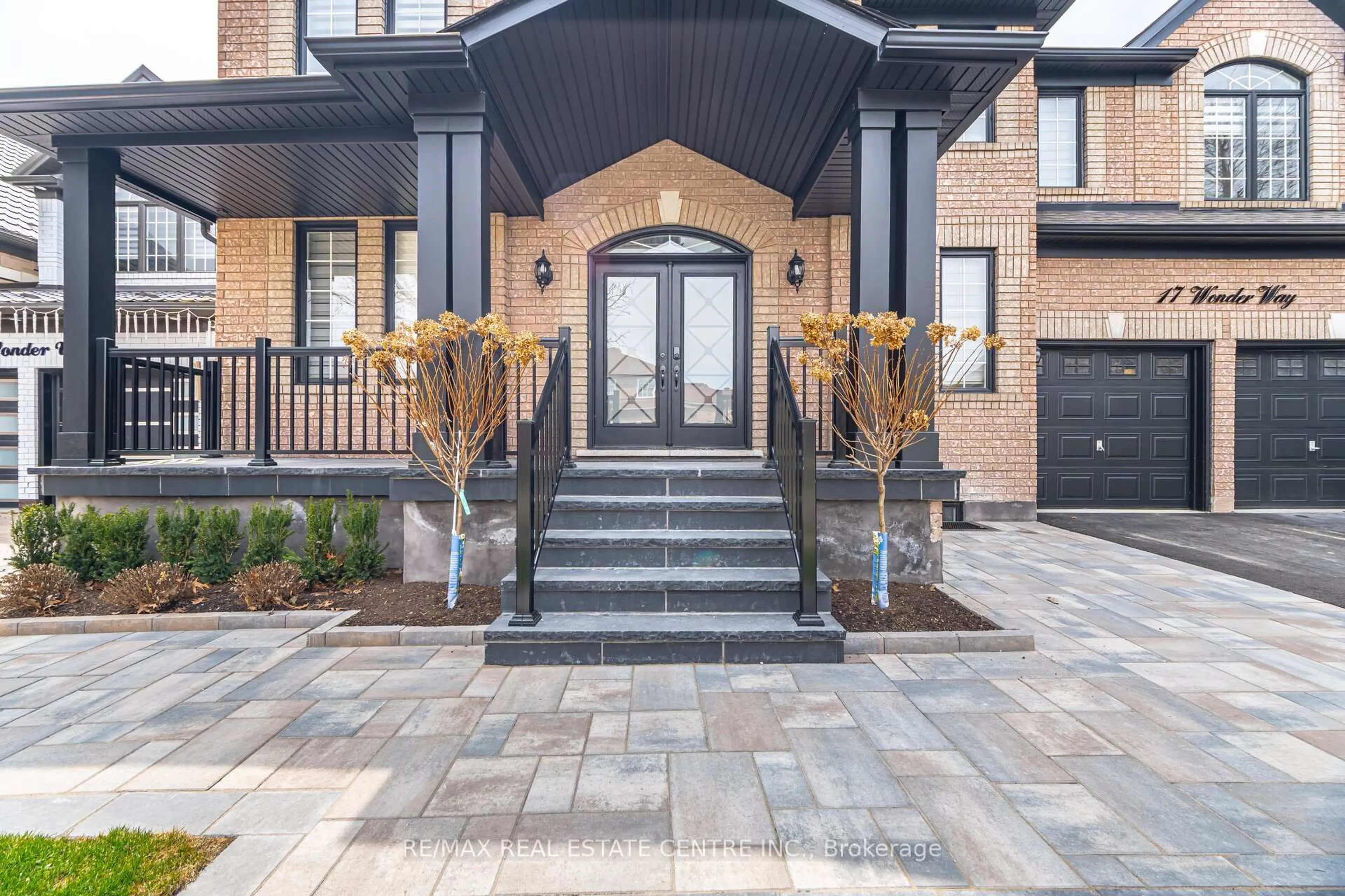 Unknown for 17 Wonder Way, Brampton Ontario L6P 1G1