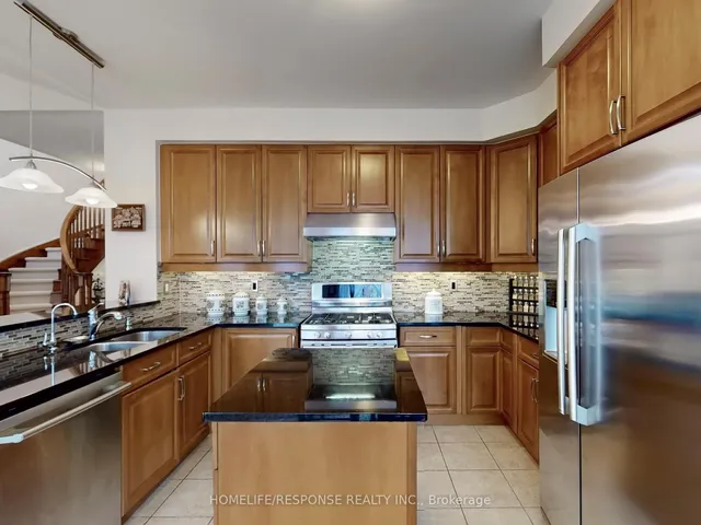 Additional property image - 131 KENDALL Dr