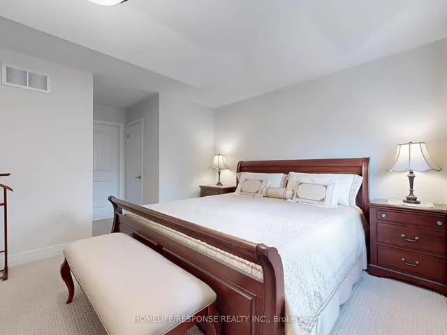 Additional property image - 131 KENDALL Dr