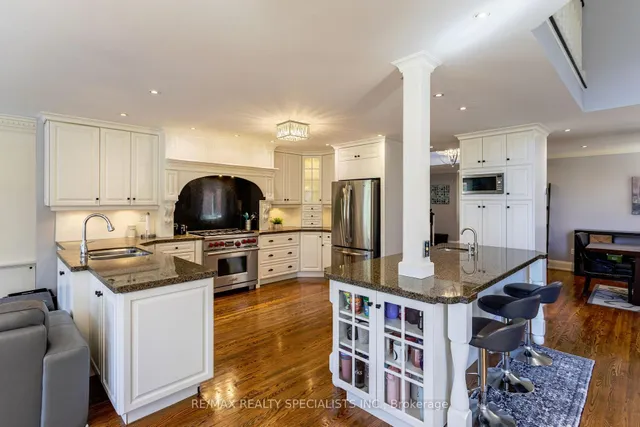 Additional property image - 5496 Windy Hill Crt