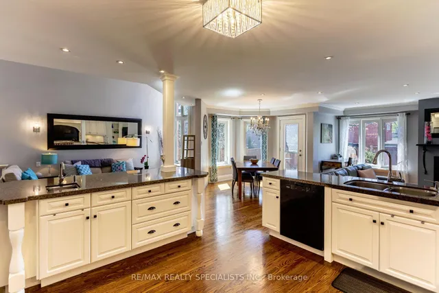 Additional property image - 5496 Windy Hill Crt