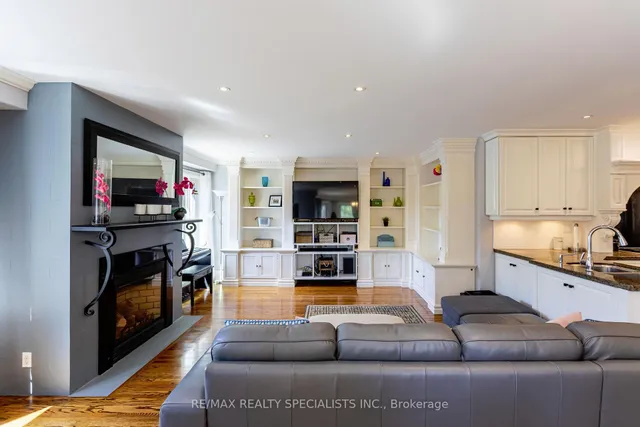 Additional property image - 5496 Windy Hill Crt