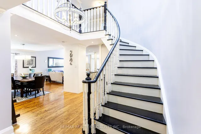 Additional property image - 5496 Windy Hill Crt