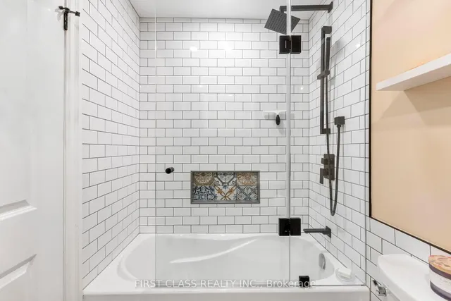 Additional property image - 3845 Lake Shore Blvd Unit 102