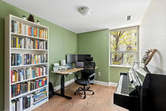 Additional property image - 3845 Lake Shore Blvd Unit 102
