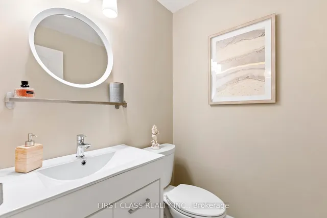 Additional property image - 3845 Lake Shore Blvd Unit 102