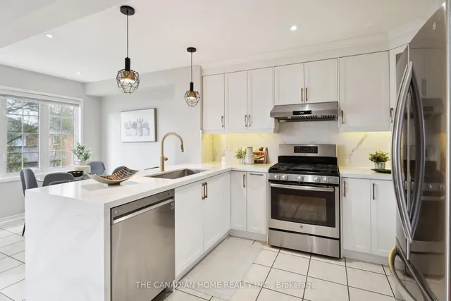 Additional property image - 1193 CHAPMAN Cres