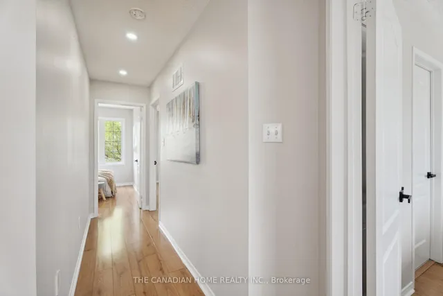 Additional property image - 1193 CHAPMAN Cres