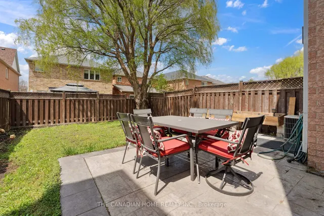 Additional property image - 1193 CHAPMAN Cres
