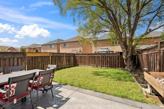 Additional property image - 1193 CHAPMAN Cres