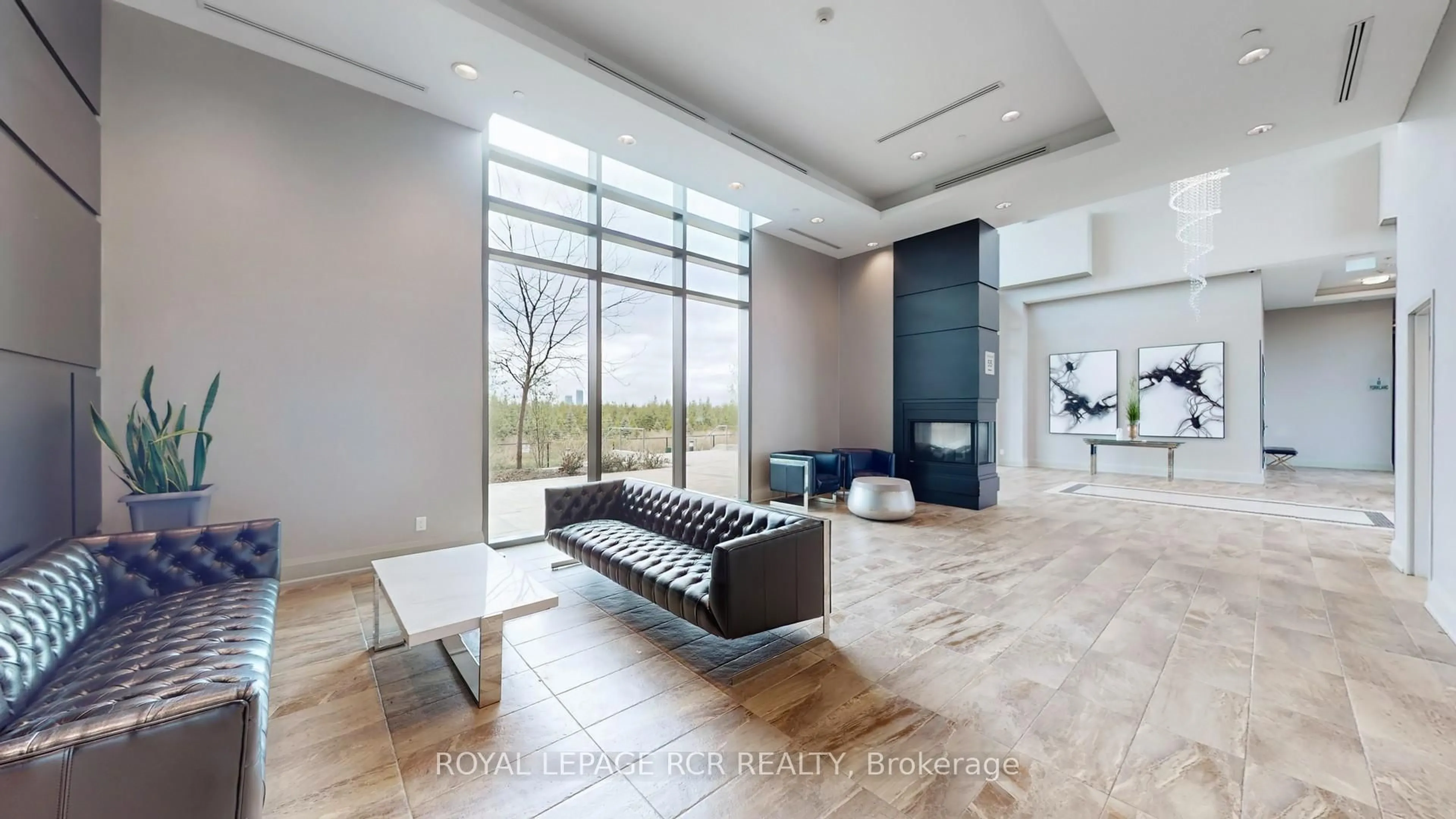 Indoor foyer for 65 Yorkland Blvd #103, Brampton Ontario L6P 4M5