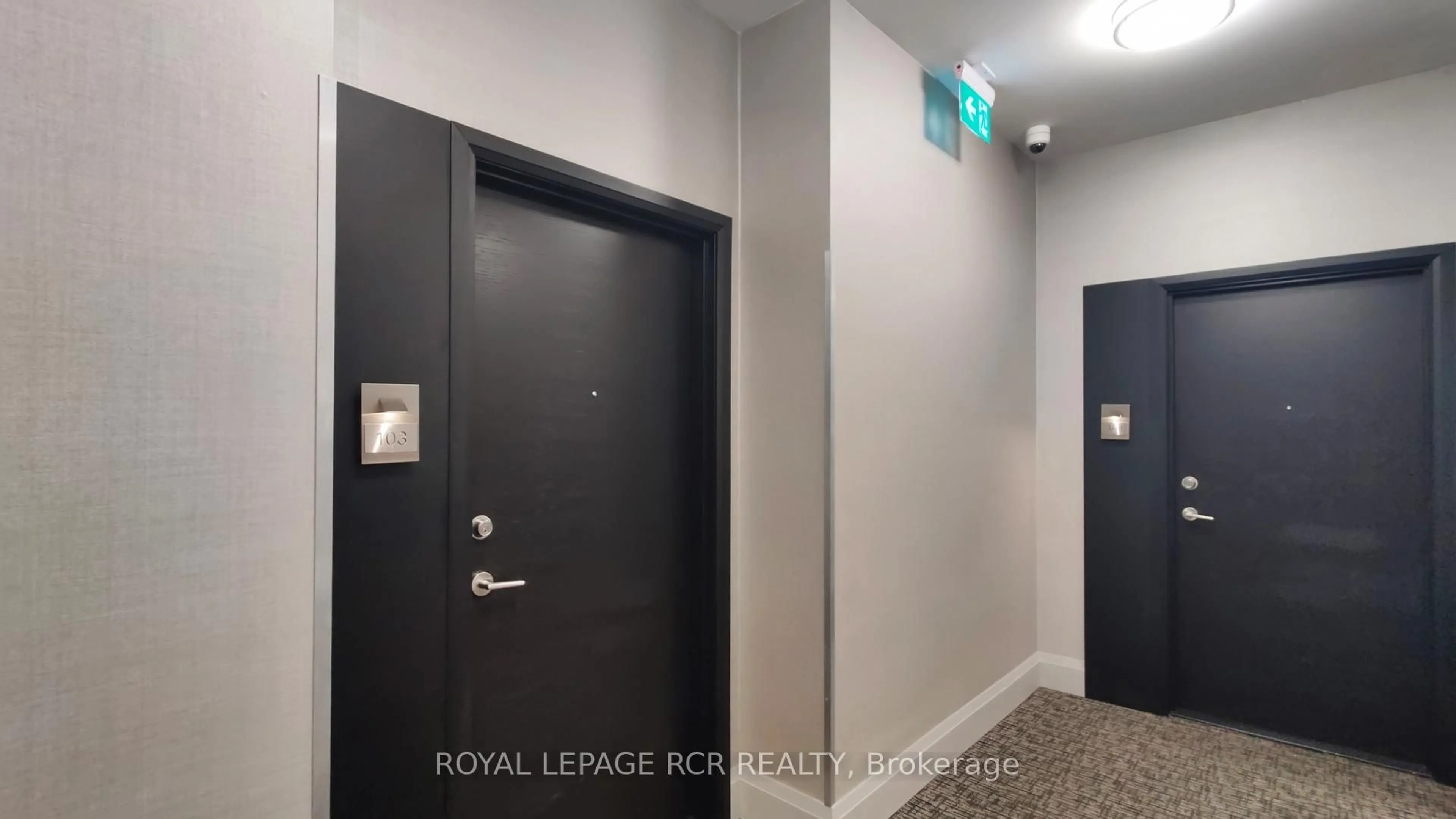 Indoor foyer for 65 Yorkland Blvd #103, Brampton Ontario L6P 4M5