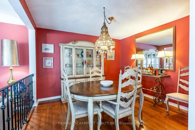 Additional property image - 1508 UPPER MIDDLE Rd Unit 6