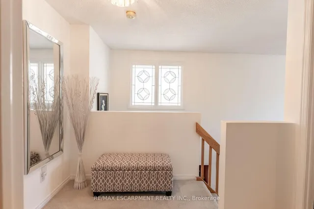 Additional property image - 1508 UPPER MIDDLE Rd Unit 6