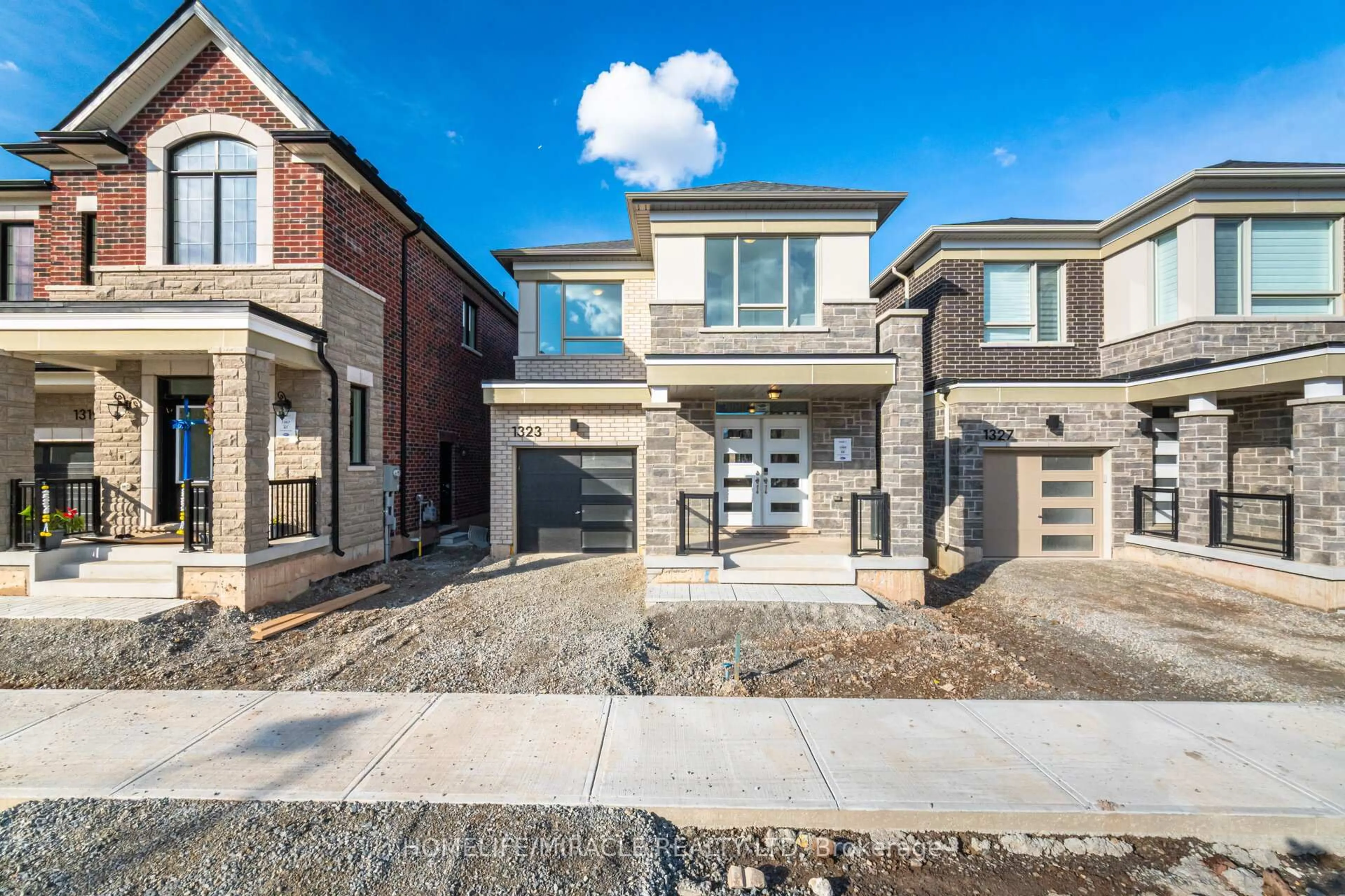 Home with brick exterior material, street for 1323 Temperance Cres, Milton Ontario L9E 2E4