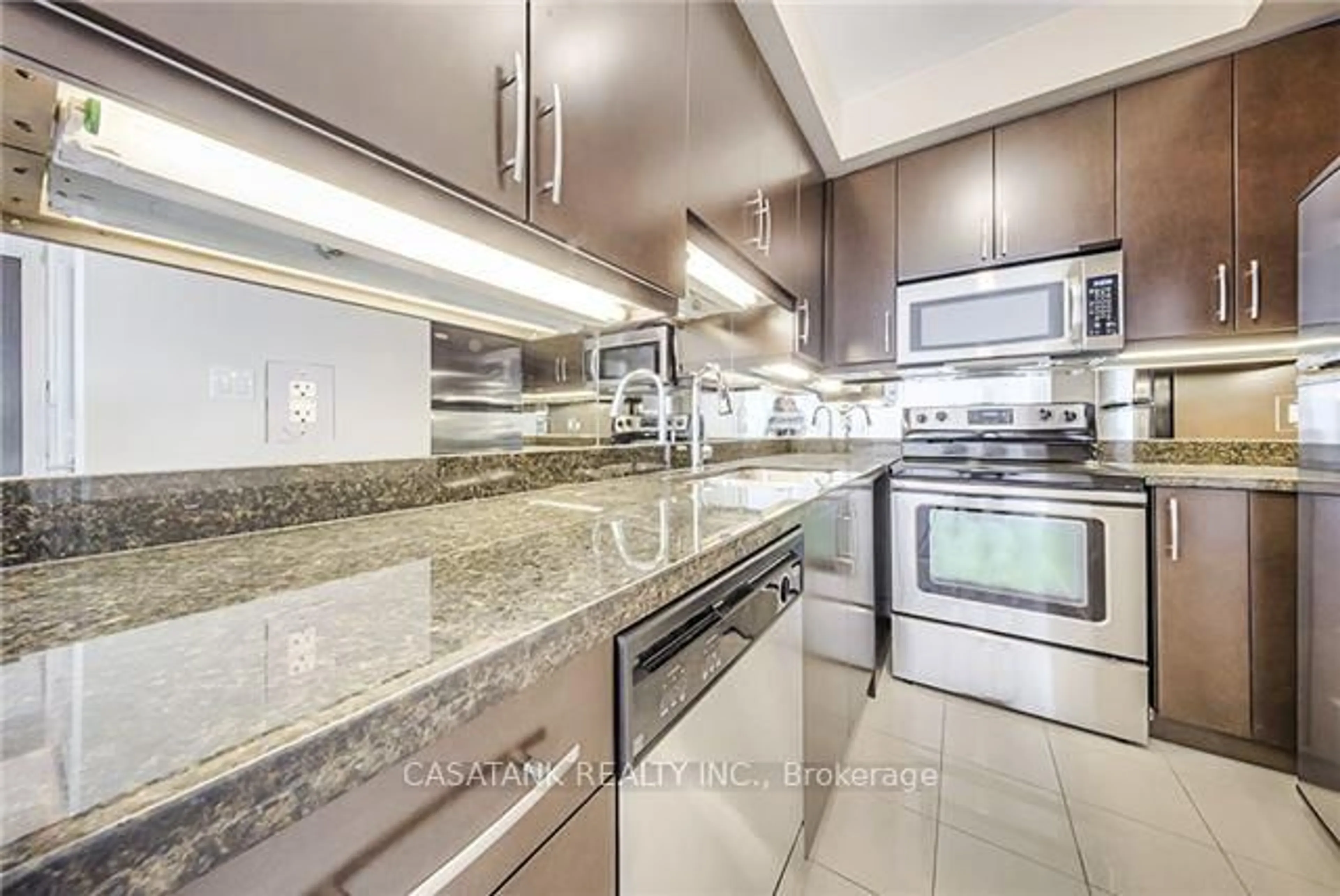 Unknown for 50 Absolute Ave #4005, Mississauga Ontario L4Z 0A8