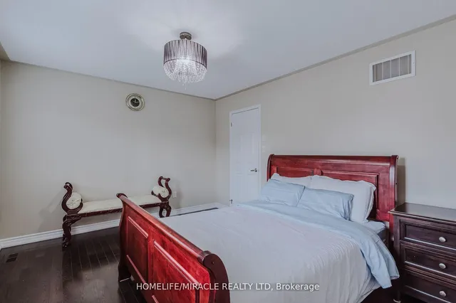 Additional property image - 926 Whewell Tr