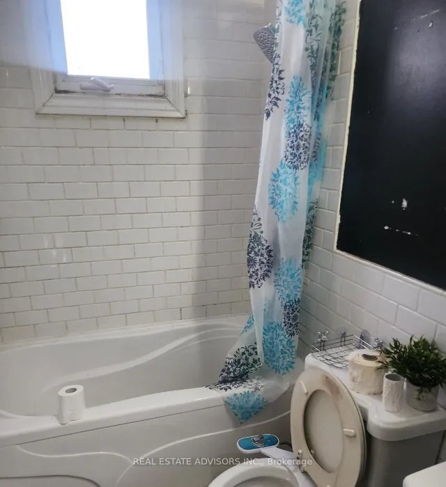 Additional property image - 19 Horseshoe Crt