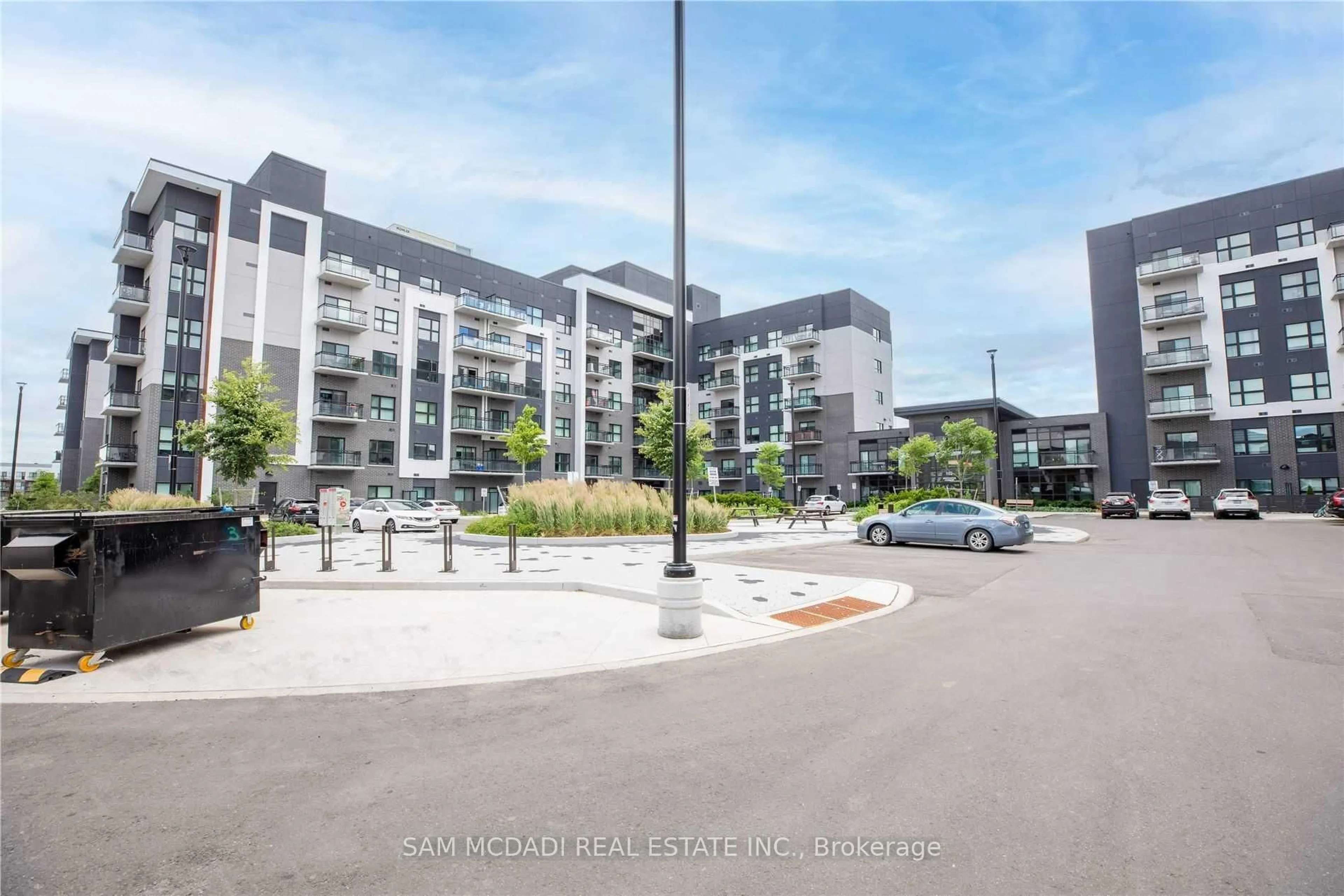 Unknown for 102 Grovewood Common Cres #319, Oakville Ontario L6H 0X3