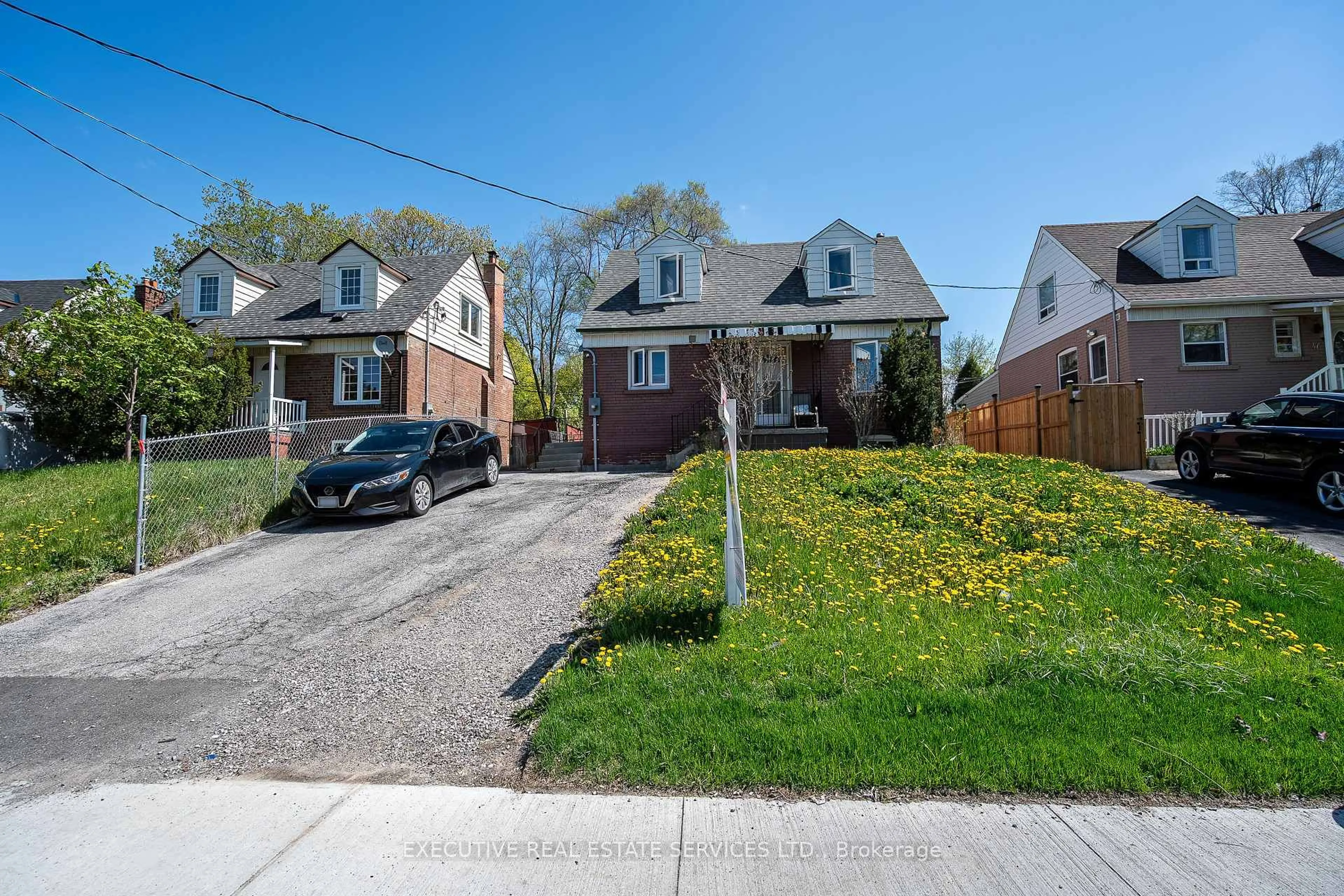 Unknown for 49 Trethewey Dr, Toronto Ontario M6M 4B1