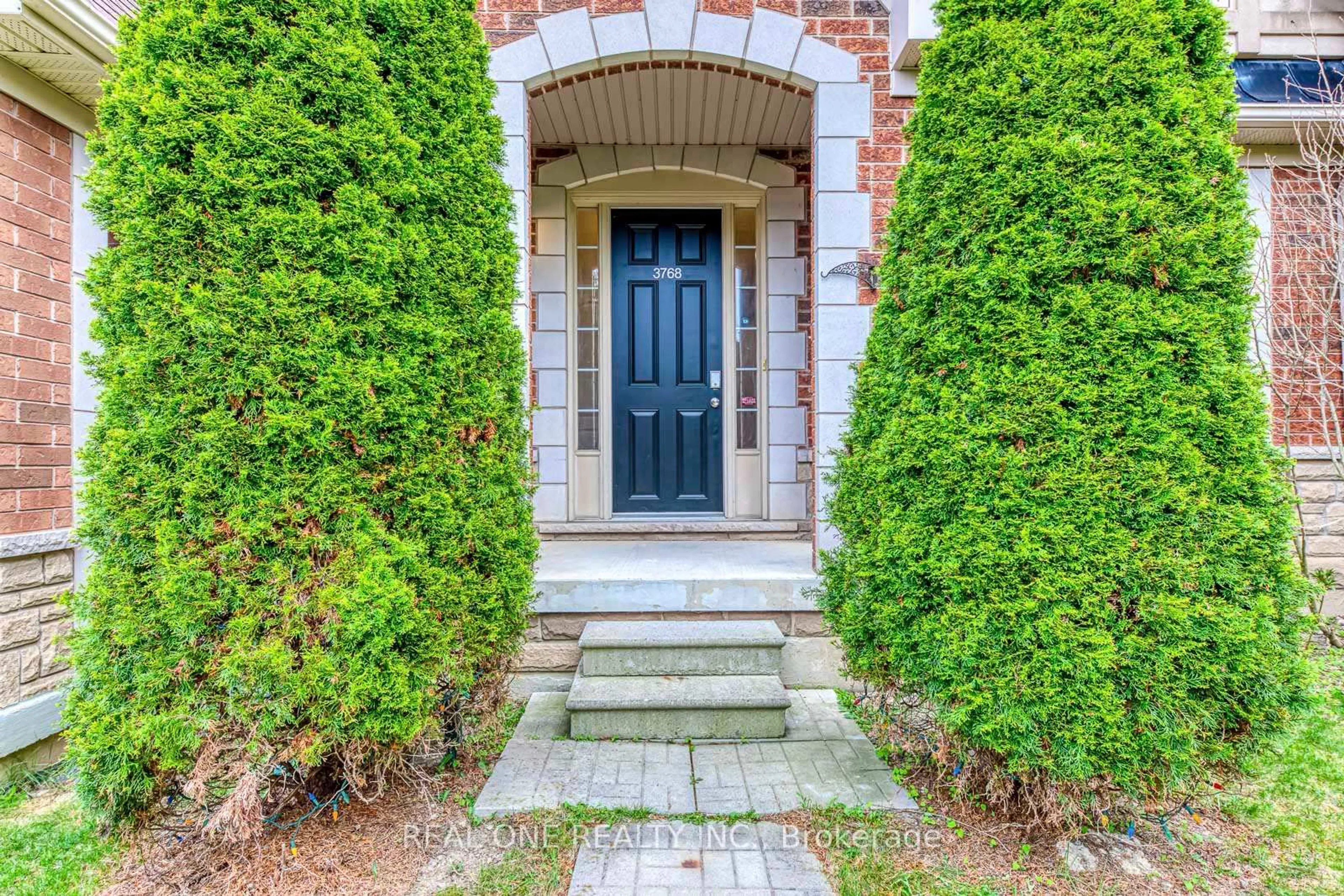 Home with brick exterior material, street for 3768 Nightstar Dr, Mississauga Ontario L5M 8A7