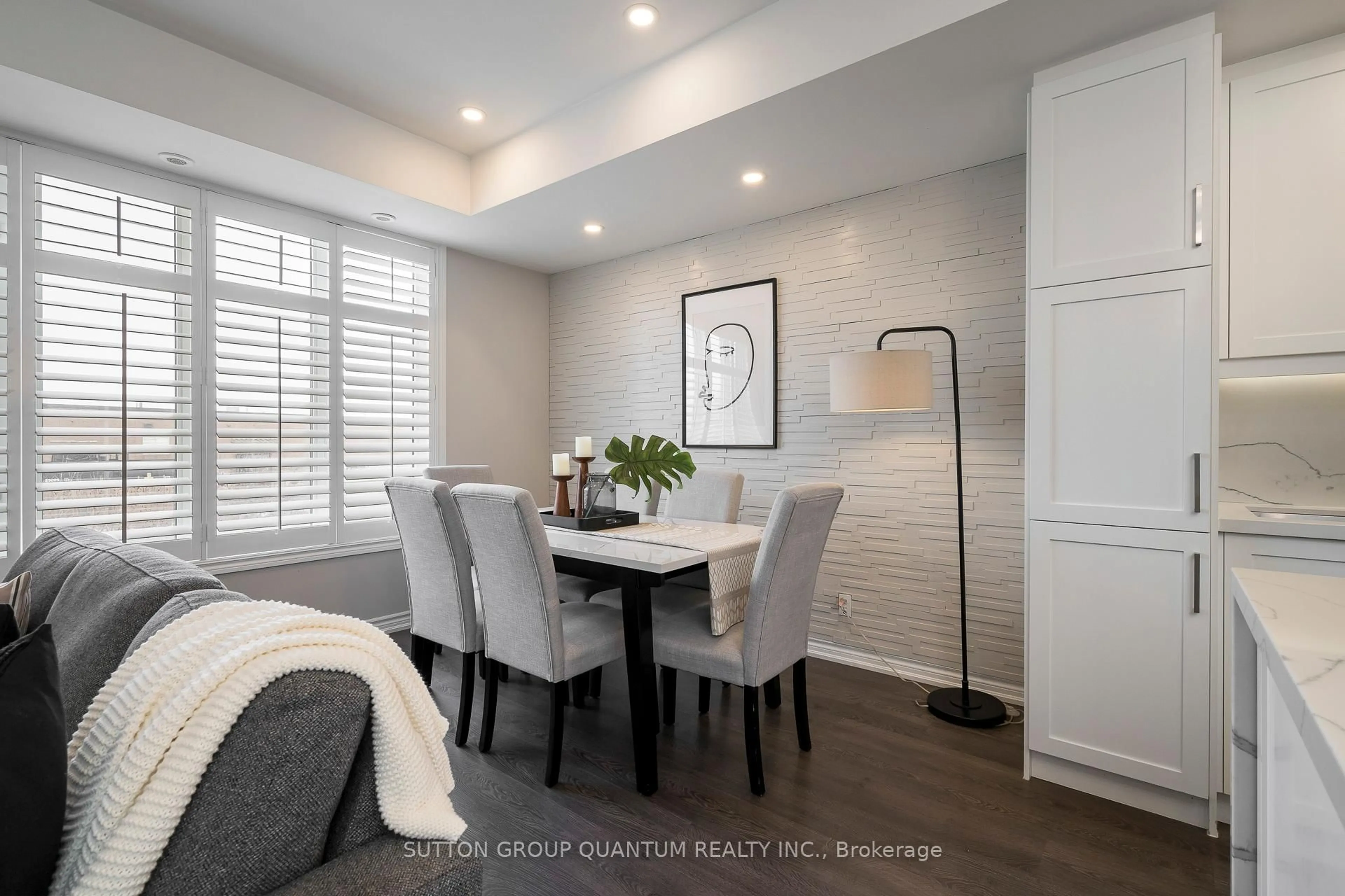Unknown for 145 Long Branch Ave #15, Toronto Ontario M8W 0A9