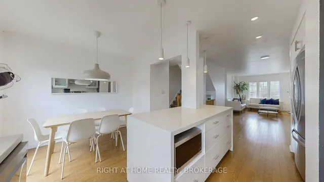 Additional property image - 371 Fairgate Way