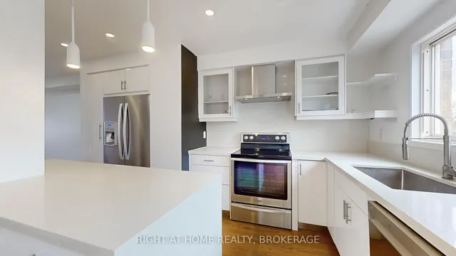 Additional property image - 371 Fairgate Way