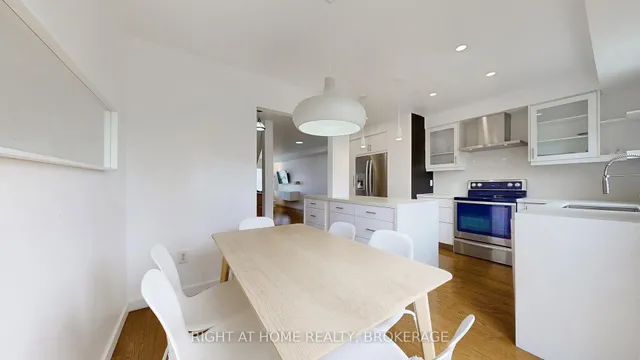 Additional property image - 371 Fairgate Way