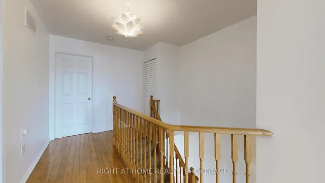 Additional property image - 371 Fairgate Way