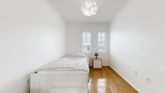 Additional property image - 371 Fairgate Way
