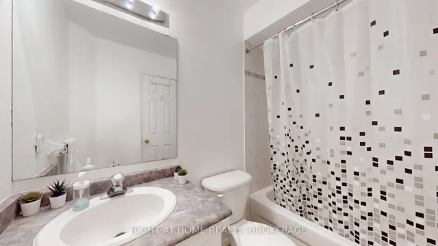 Additional property image - 371 Fairgate Way