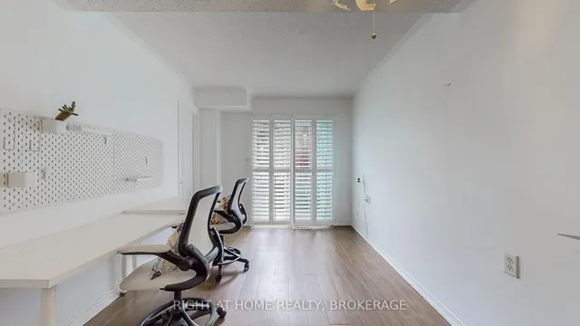 Additional property image - 371 Fairgate Way